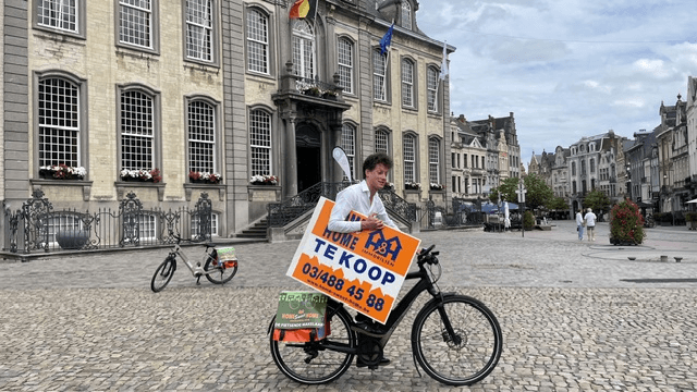 De Fietsende Makelaar, fietstas met logo